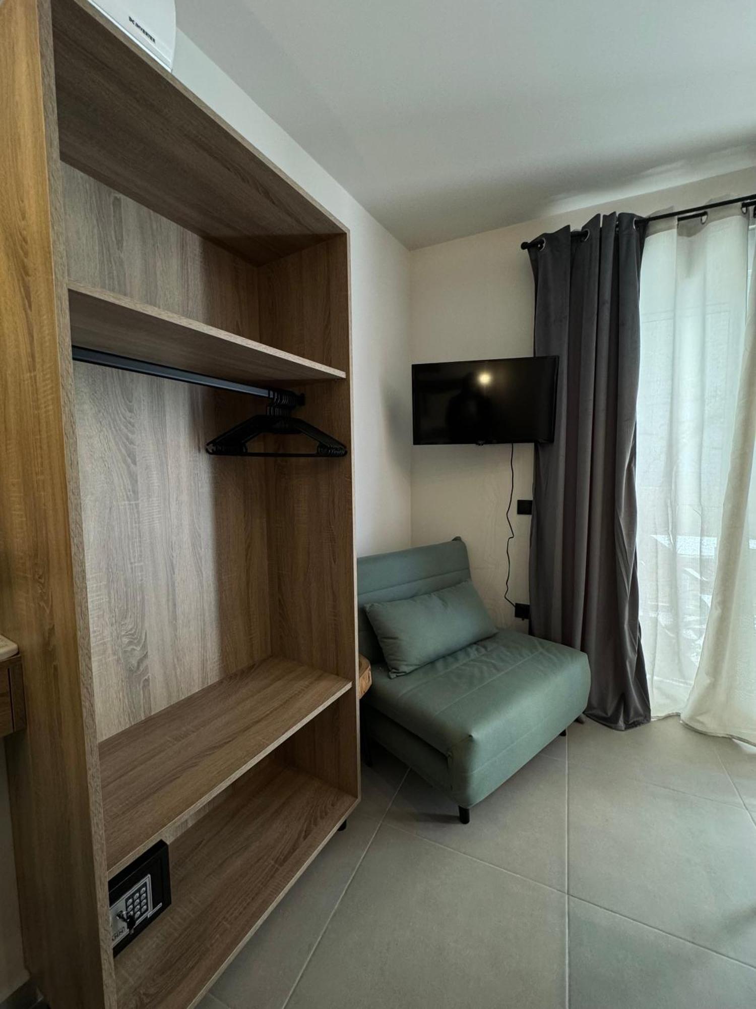 Bay View Apartment Faliraki Ngoại thất bức ảnh